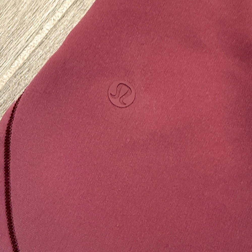 Lululemon On The Fly Skirt - Picture 8 of 9